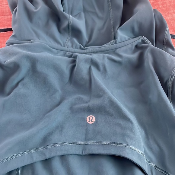 Lululemon zip up - Picture 4 of 4